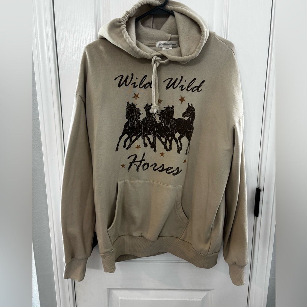Women's NWOT Medium Youth In Revolt Wild Horses Hoodie